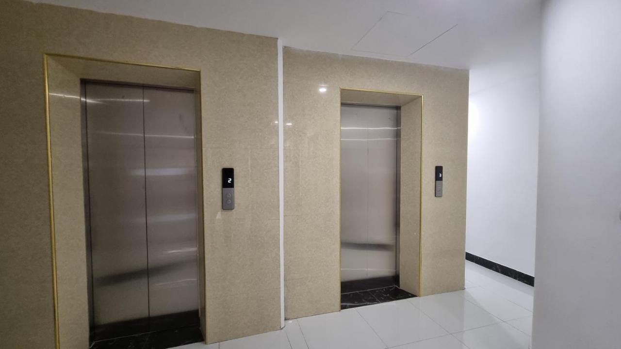 האנוי Era Apartment Khuc Thua Du מראה חיצוני תמונה