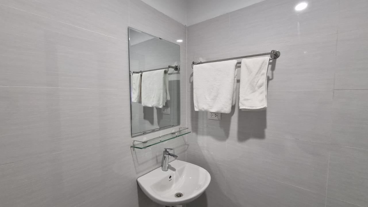 האנוי Era Apartment Khuc Thua Du מראה חיצוני תמונה
