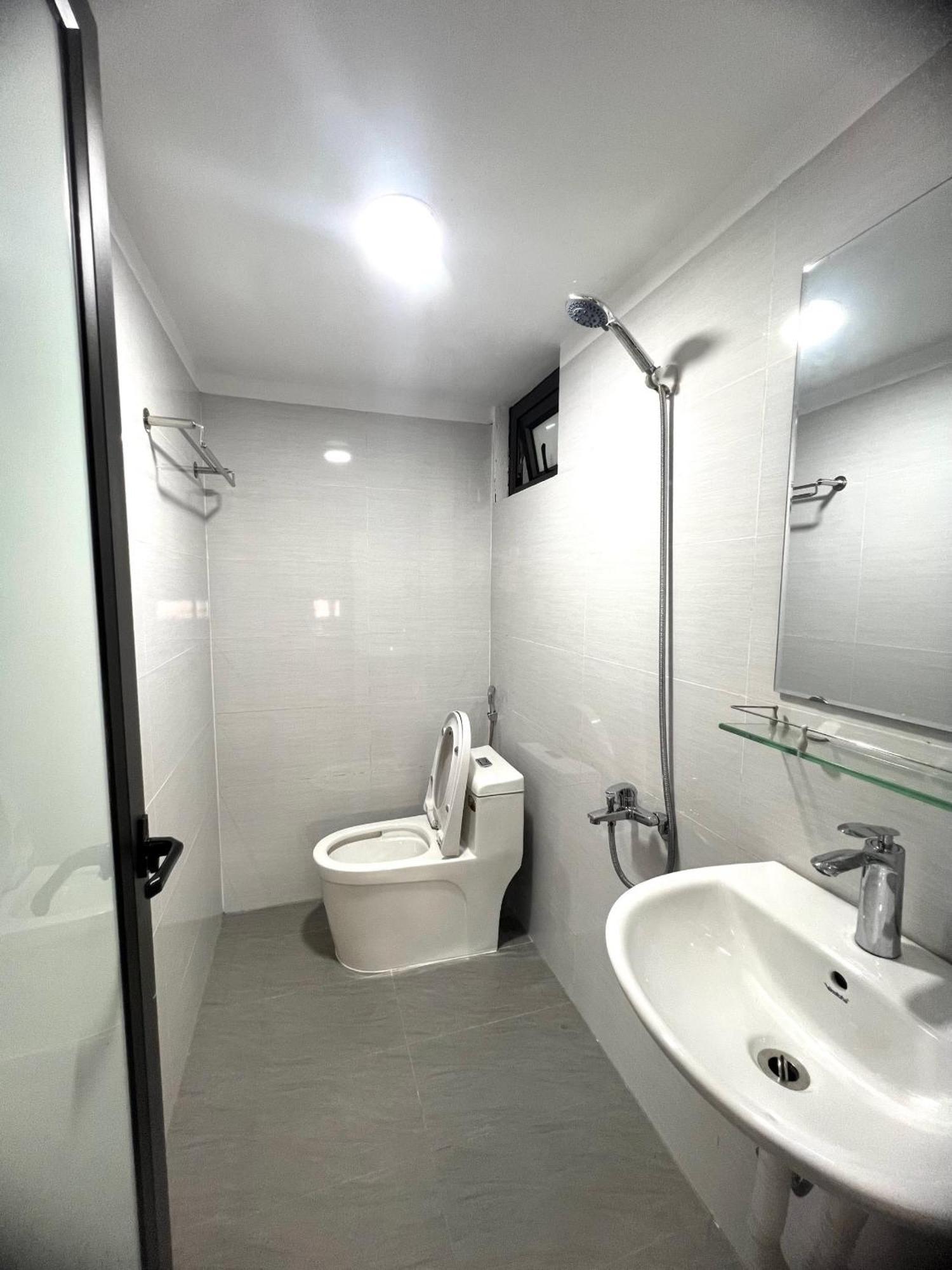 האנוי Era Apartment Khuc Thua Du מראה חיצוני תמונה